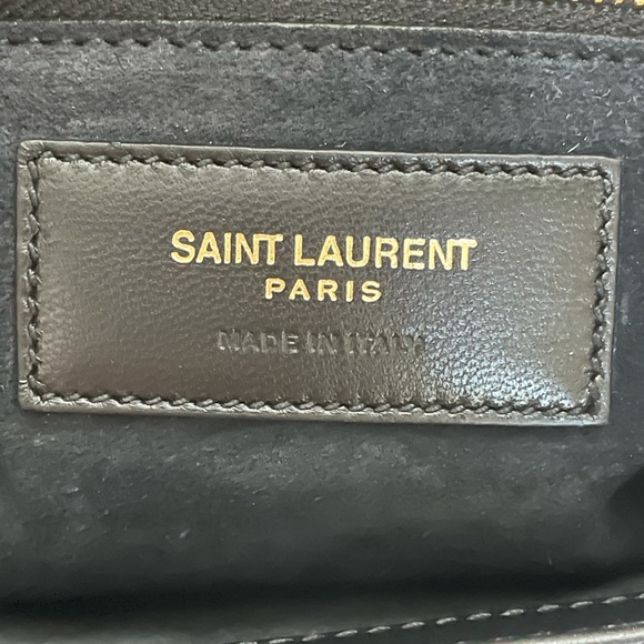 Saint Laurent Black HOBO BAG IN SMOOTH LEATHER - Picture 11 of 12
